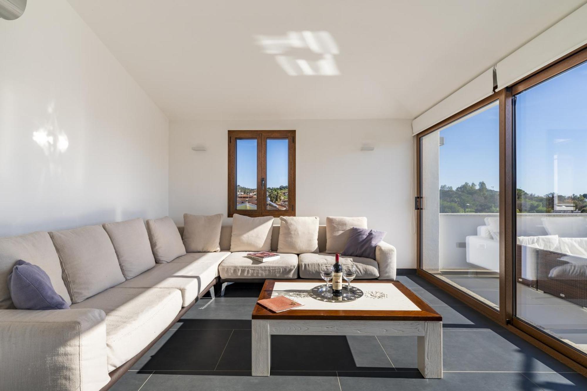 Lighthouse Holiday Home Àrbatax Dış mekan fotoğraf